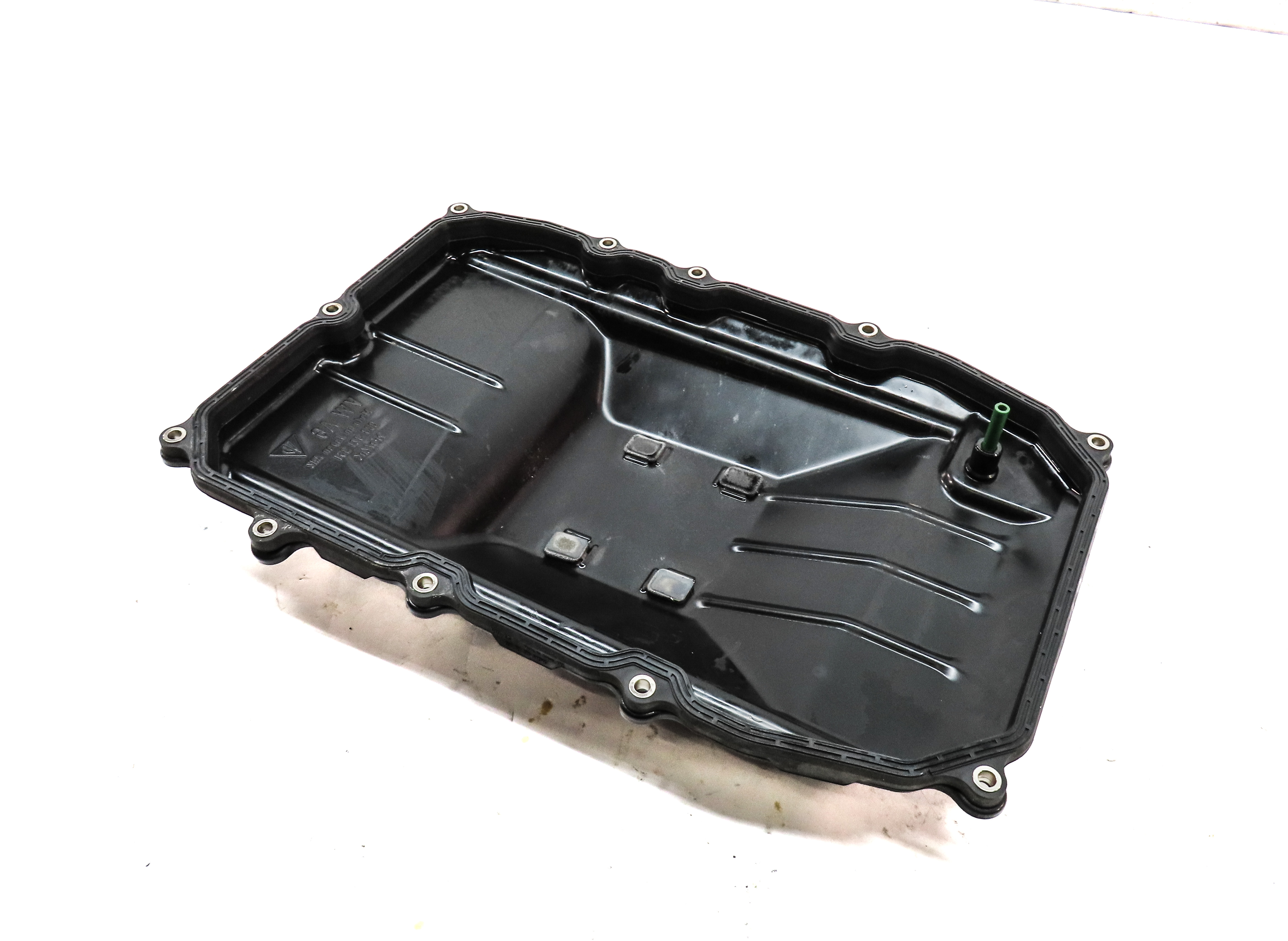11-18 PORSCHE CAYENNE PANAMERA (958 970 G1) 3.0L 3.6L AUTO TRANSMISSION OIL PAN — exact item pictured